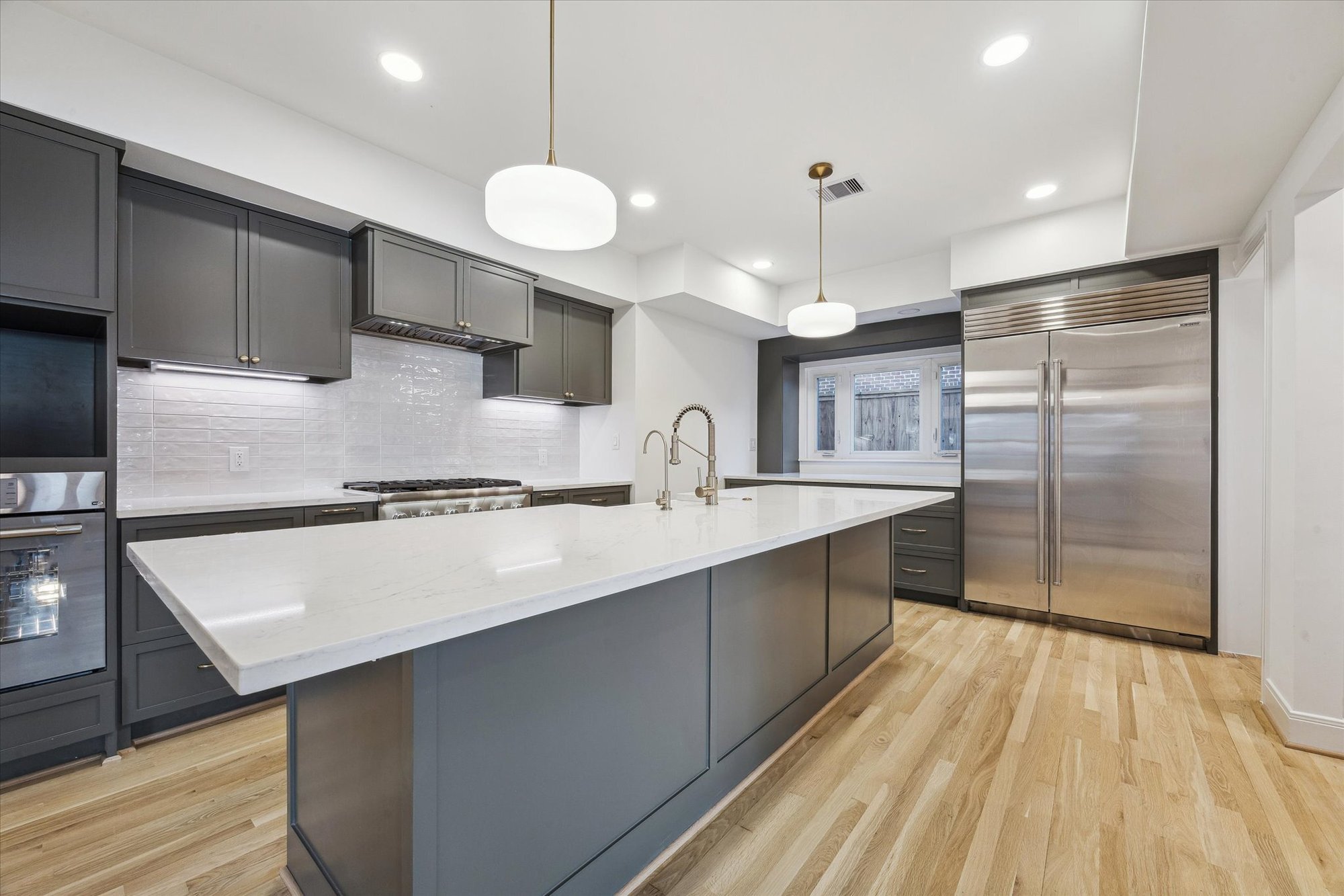 17-University 3002 IMG 22-1