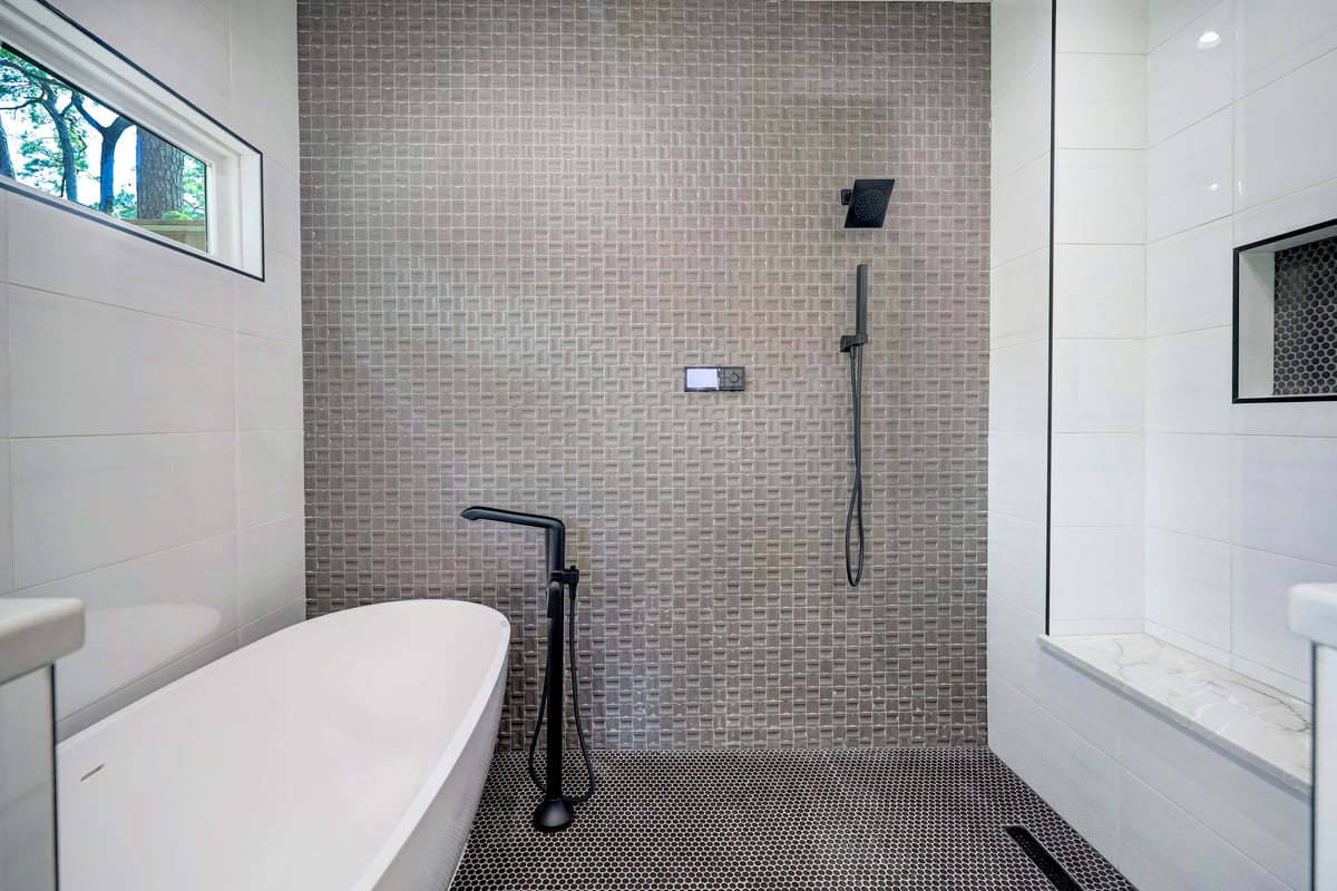 Briarpark Modern Bathroom