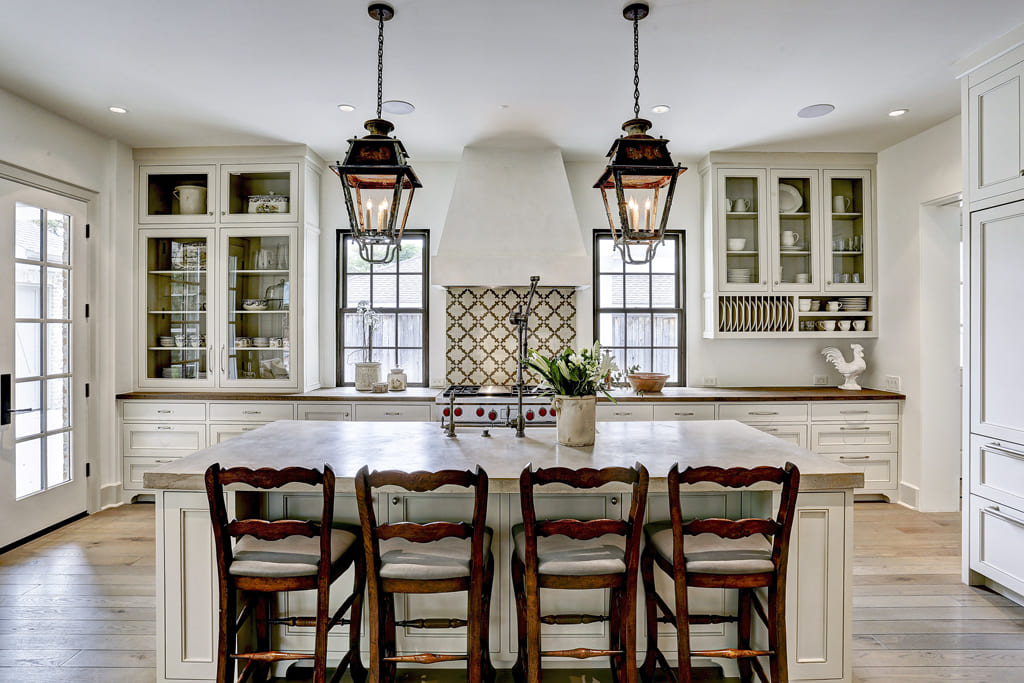 Willers Way Kitchen with Extra Large Kitchen Island