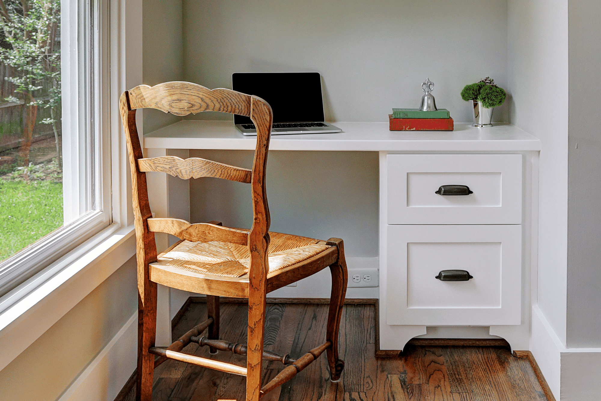 Custom Install Work From Home Desk in Houston