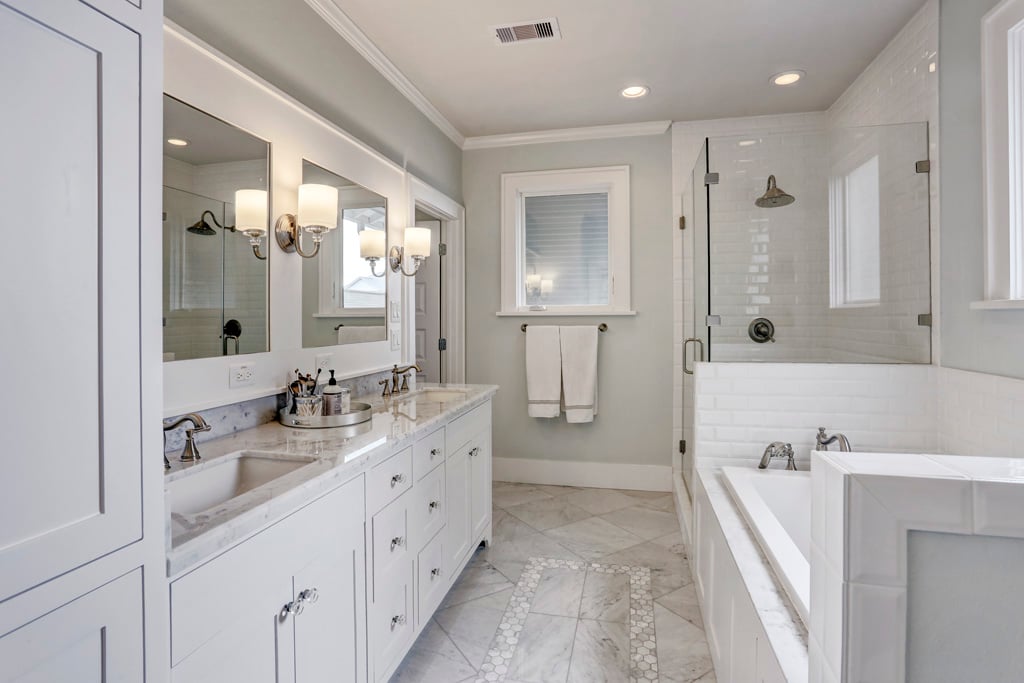 Omar Bathroom